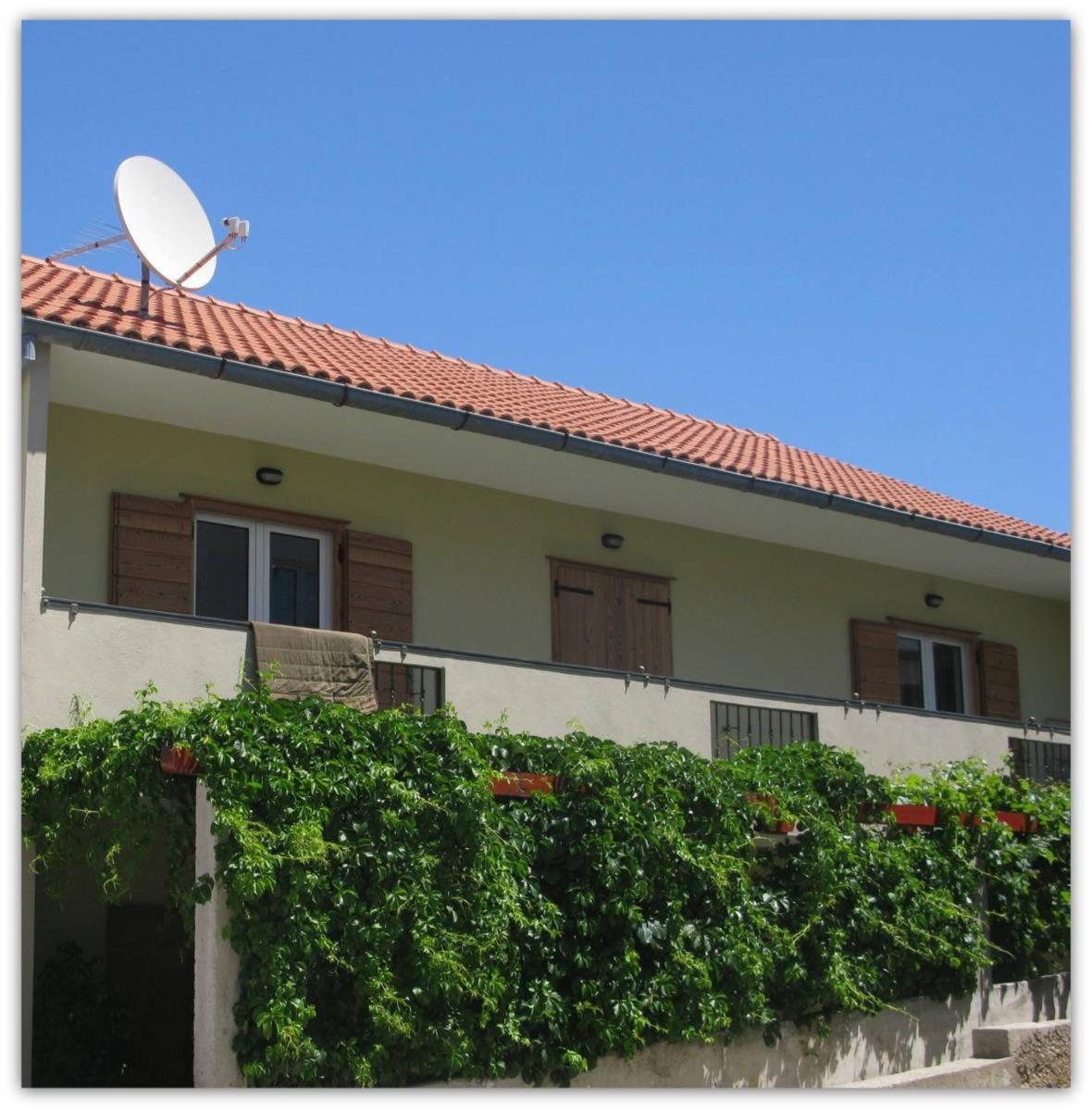 Bubi Hvar Apartments 1 Hvar Town Exterior photo